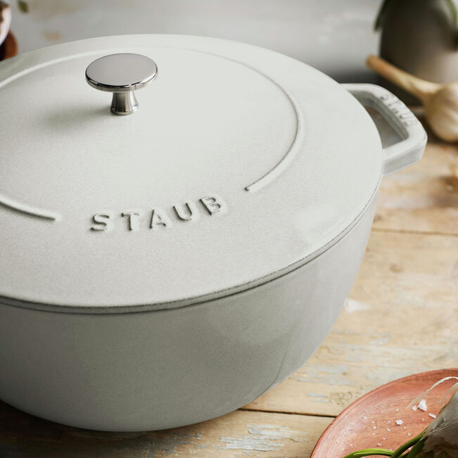 Staub 5.25 qt, Essential French Oven, White Truffle