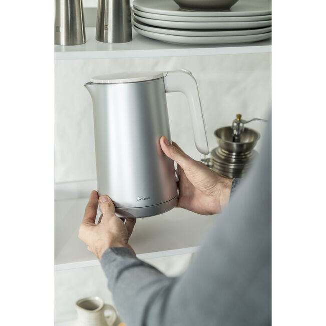 ZWILLING Enfinigy 1 liter, Cool Touch Electric Kettle - Silver