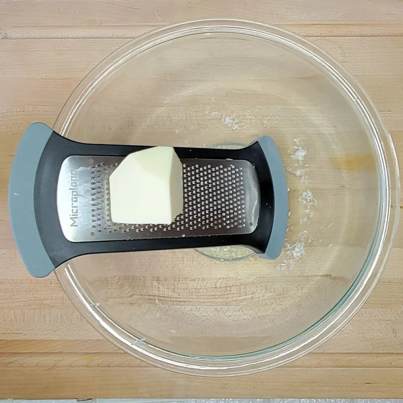 Microplane Mixing Bowl Fine Grater