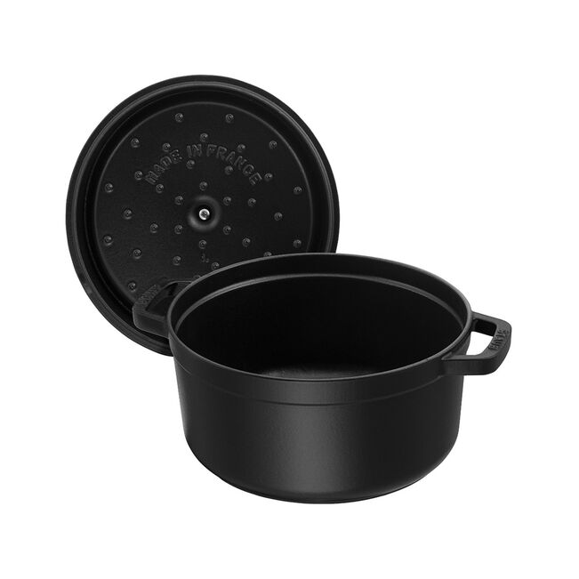 Staub 7 qt, Round, Dutch Oven, Black Matte