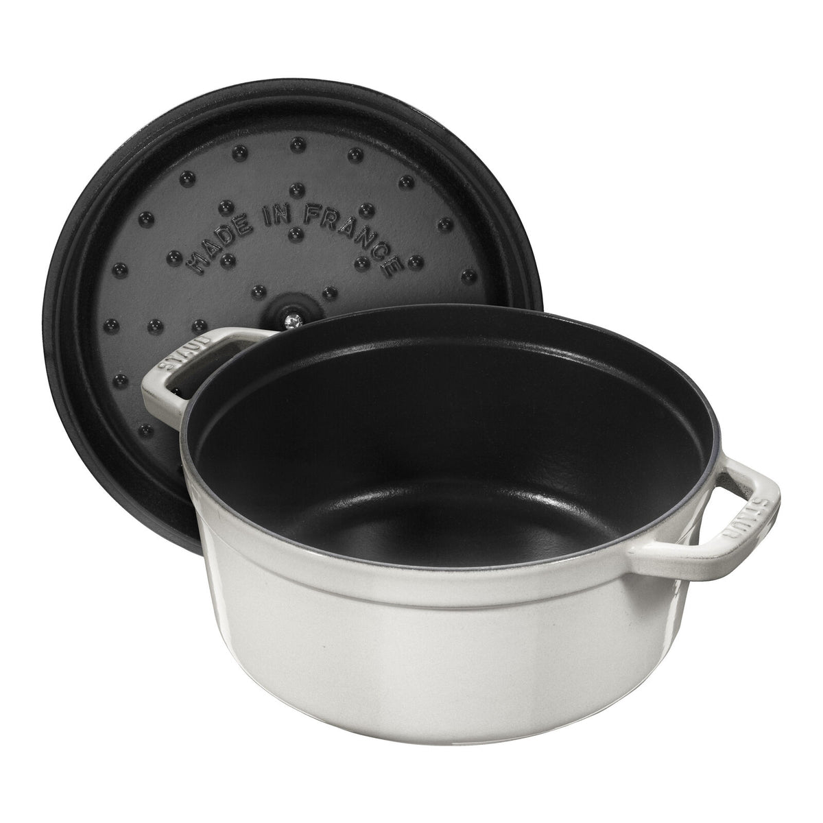Staub 7 qt, Round, Dutch Oven