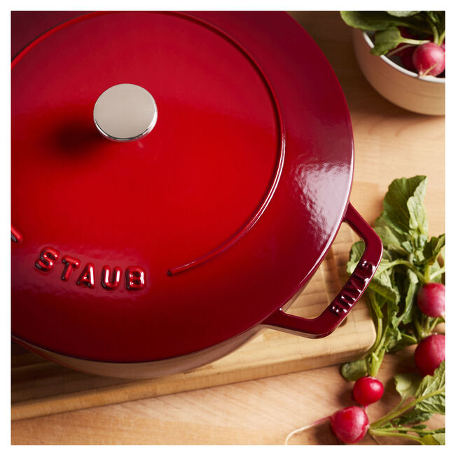 Staub 5.25 qt, Essential French Oven, Cherry
