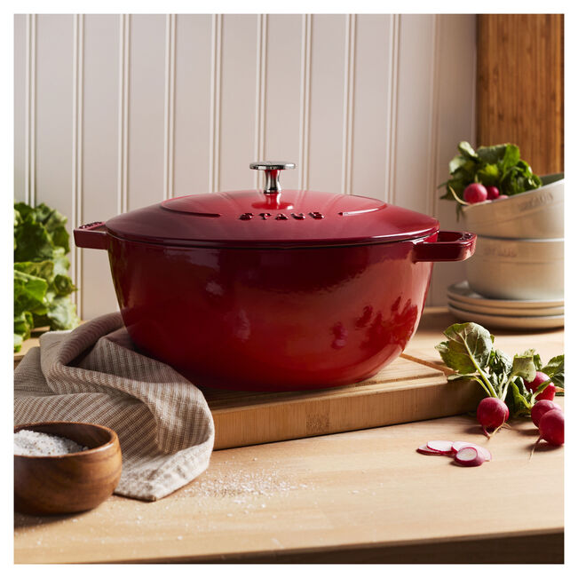 Staub 5.25 qt, Essential French Oven, Cherry