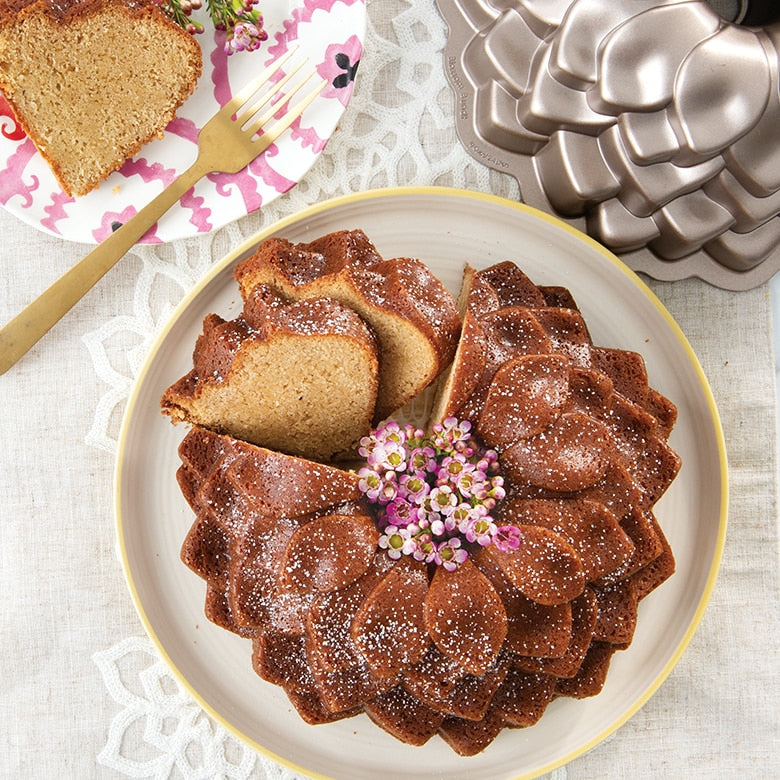 Nordic Ware Blossom Bundt Pan