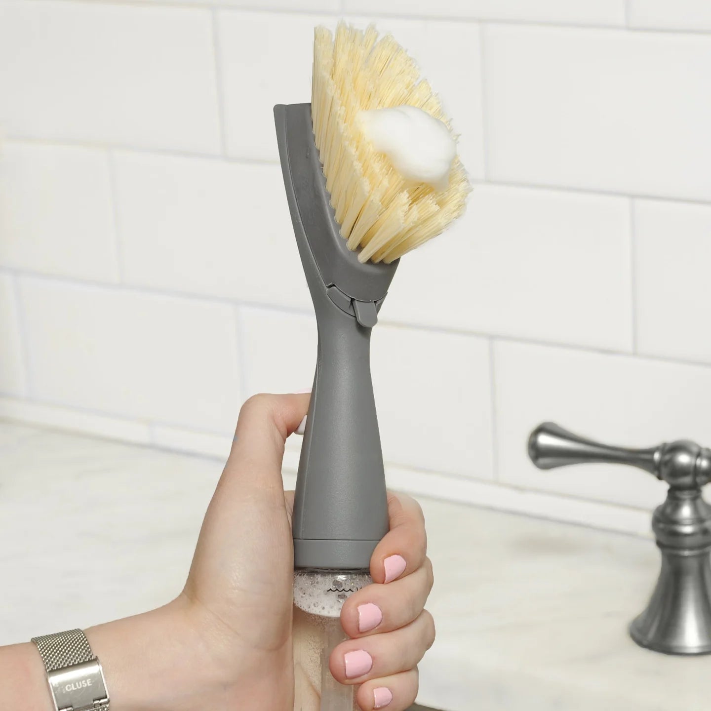 Full Circle - FOMO Foam Dispensing Dish Brush