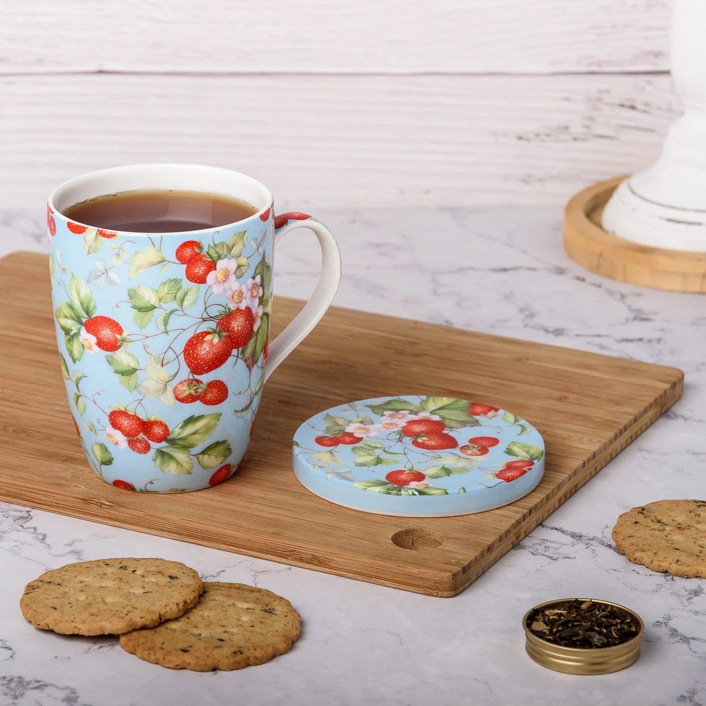 McIntosh Mugs Strawberries Forever Tea Mug w/ Infuser and Lid