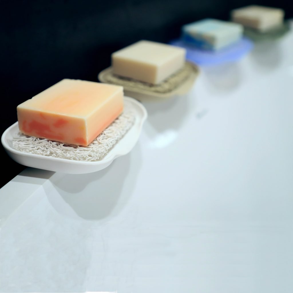 Soap Lift Waterfall Dish